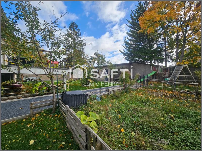 Maison - 135 m² - 6 pièces