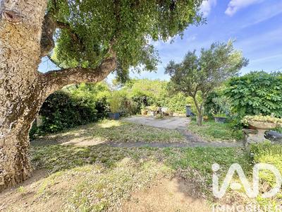 Maison - 230 m² - 9 pièces