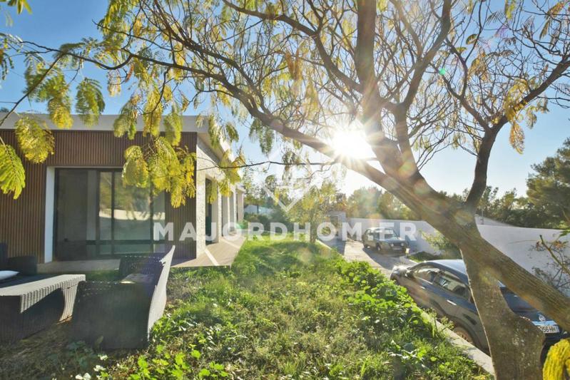 Maison - 143 m² - 5 pièces