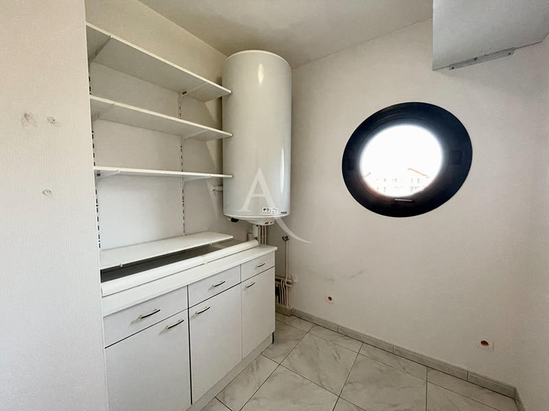 Appartement - 66 m² - 2 pièces