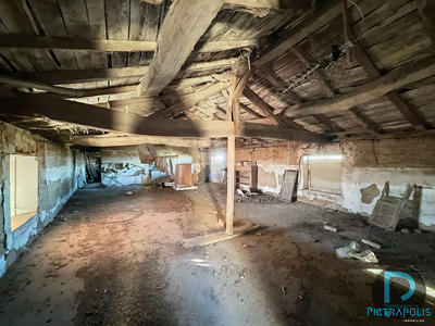 Maison ancienne - 181 m² - 5 pièces