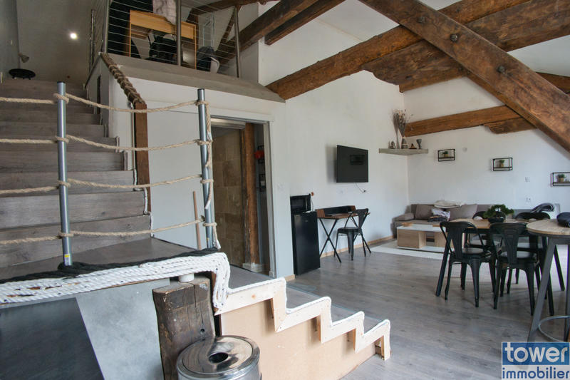 Maison - 166 m² - 5 pièces