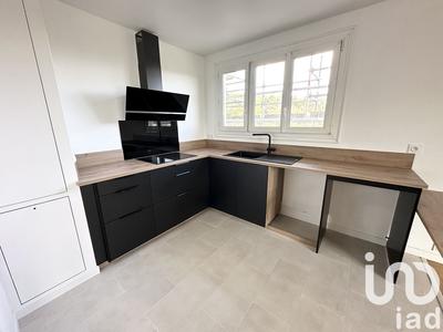 Appartement - 80 m² - 4 pièces