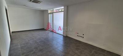 Maison - 140 m² - 3 pièces