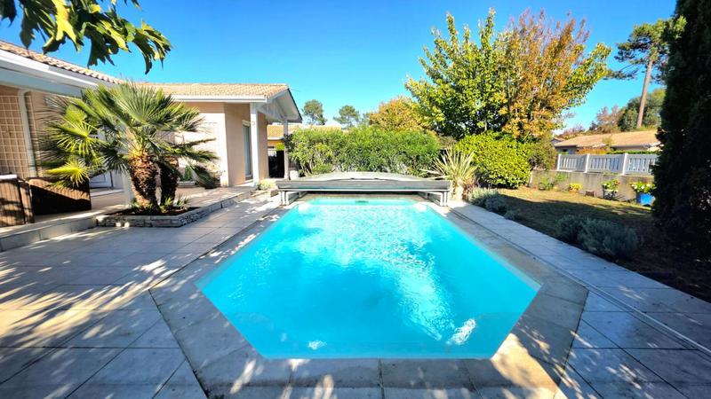 Maison - 148 m² - 5 pièces