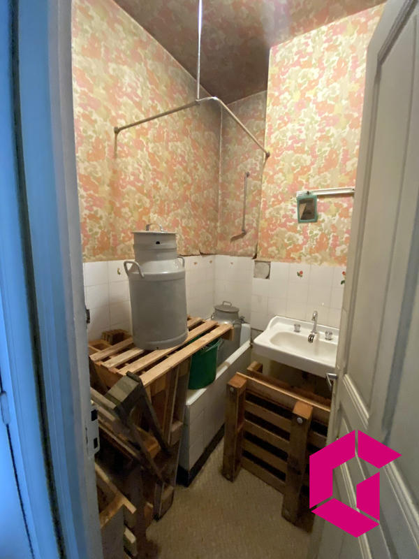 Maison ancienne - 134 m² - 4 pièces