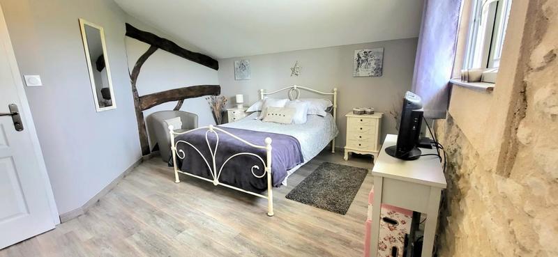 Demeure - 360 m² - 12 pièces