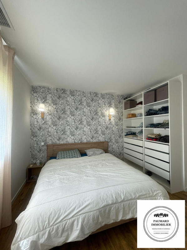 Maison - 104 m² - 8 pièces