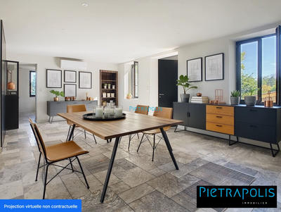 Maison - 180 m² - 7 pièces