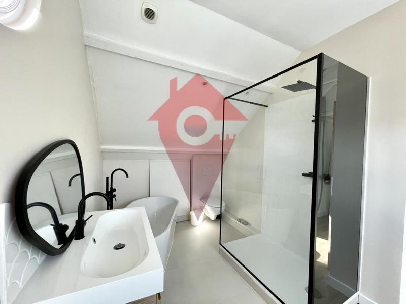 Duplex - 62 m² - 4 pièces