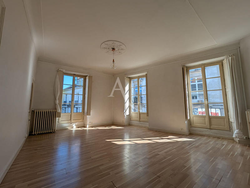 Appartement - 71 m² - 3 pièces