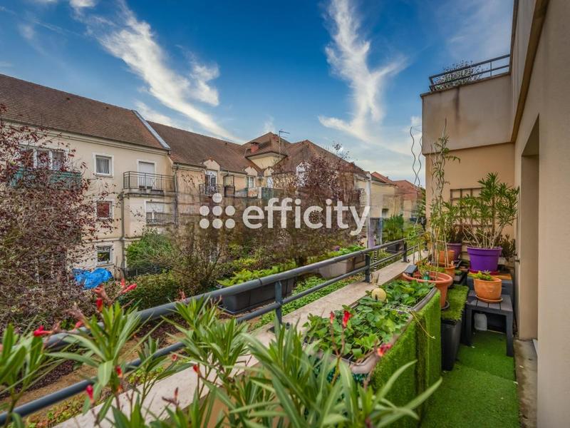 Appartement - 85 m² - 4 pièces