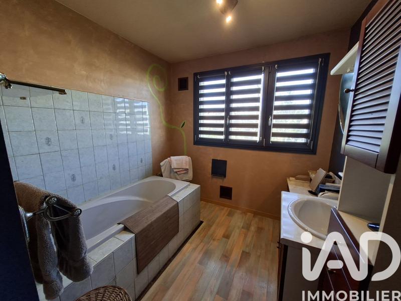 Maison - 132 m² - 4 pièces