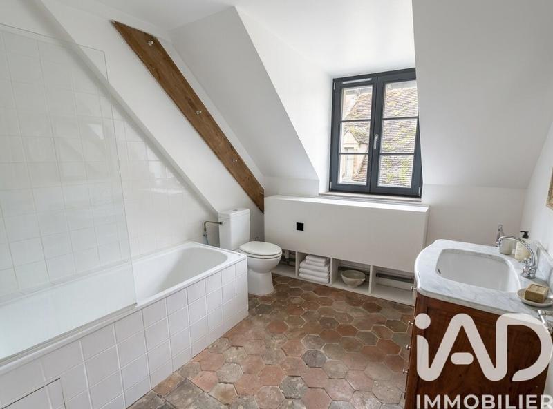 Appartement - 67 m² - 5 pièces