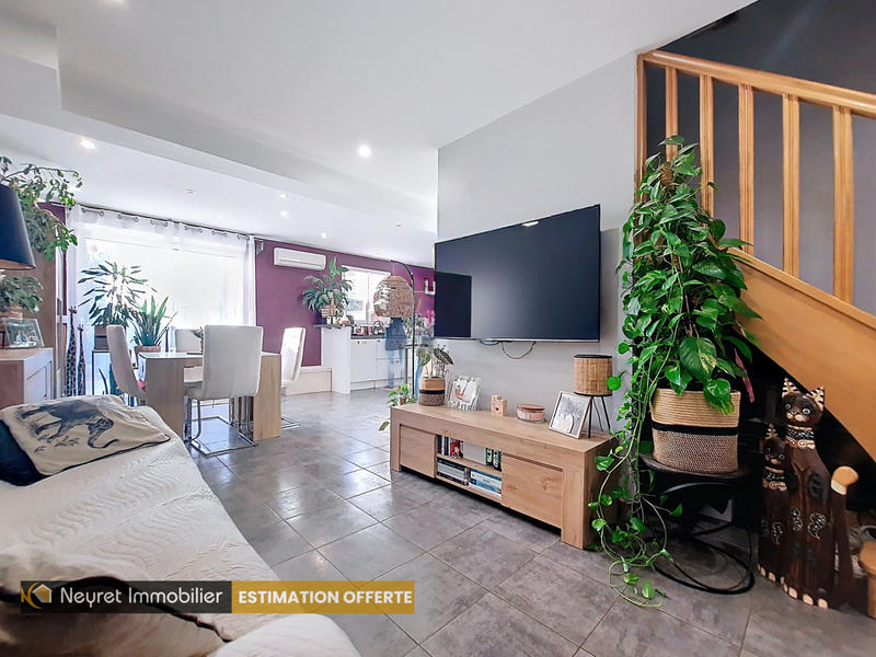 Maison - 83 m² - 4 pièces