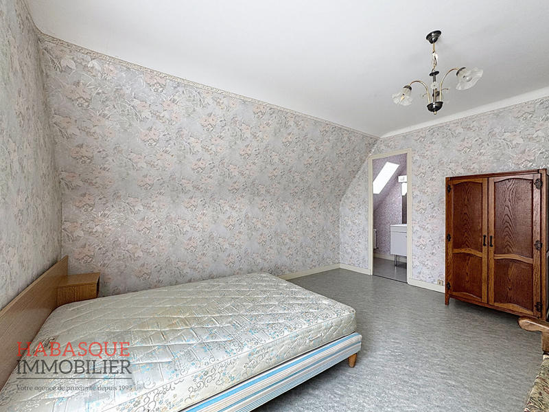 Maison - 134 m² - 5 pièces