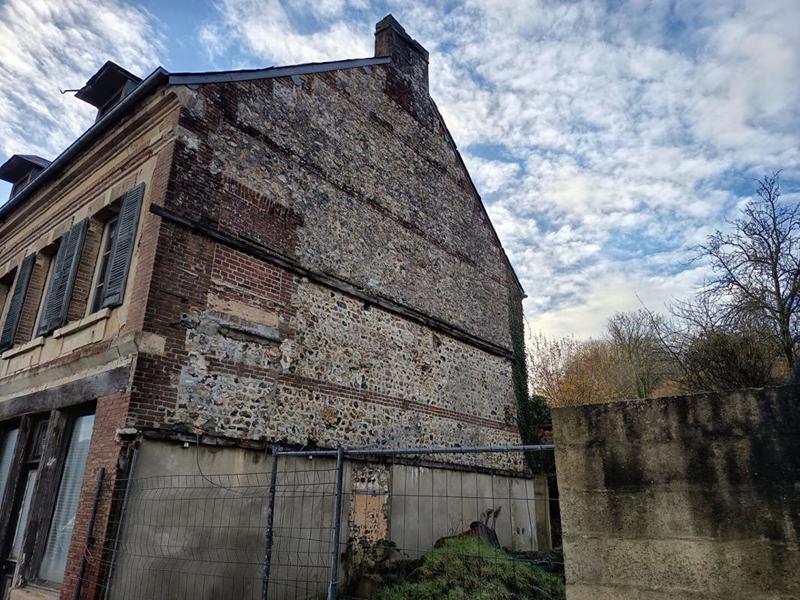 Propriété - 225 m² - 11 pièces