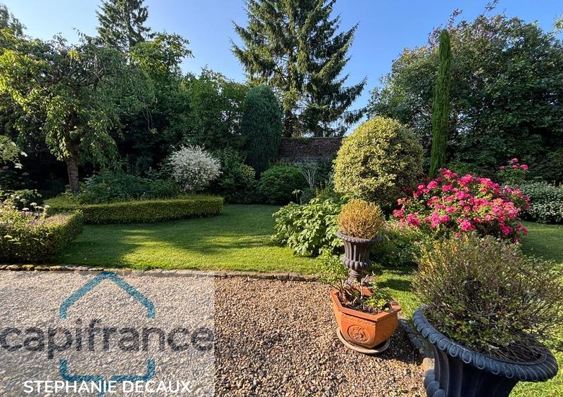 Maison - 315 m² - 13 pièces