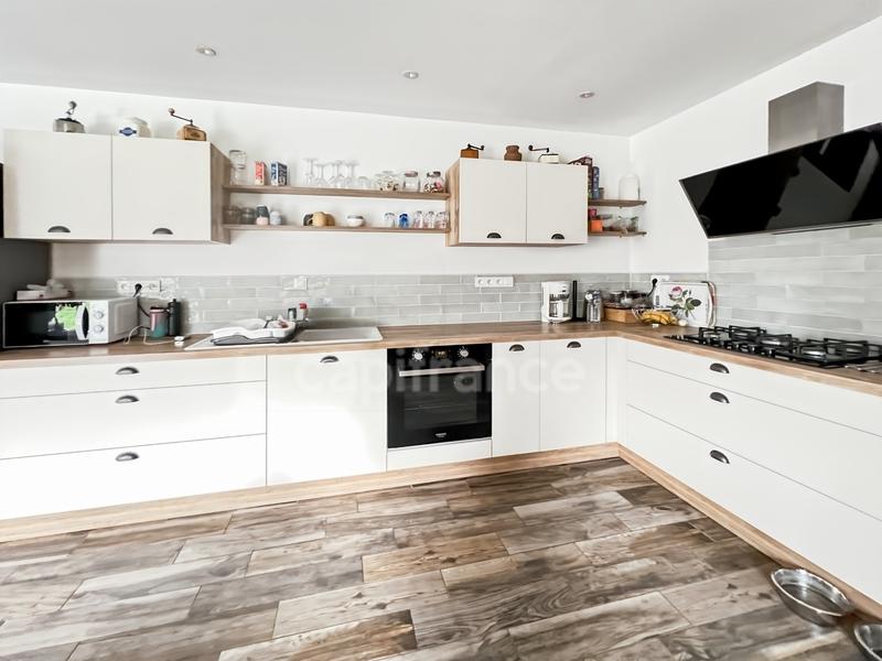 Maison - 120 m² - 7 pièces