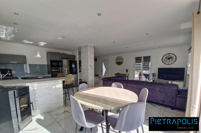 Villa - 139 m² - 5 pièces