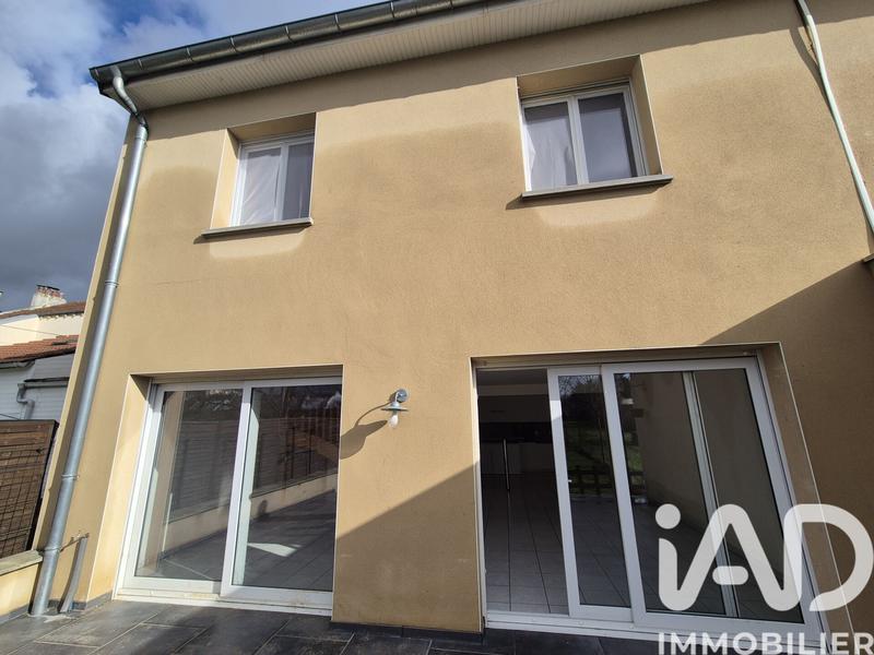 Maison - 136 m² - 5 pièces