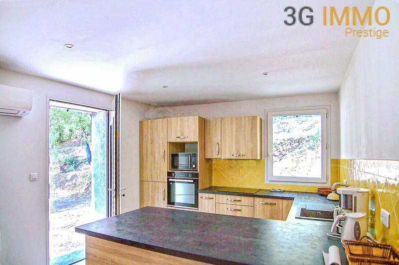 Villa - 178 m² - 9 pièces