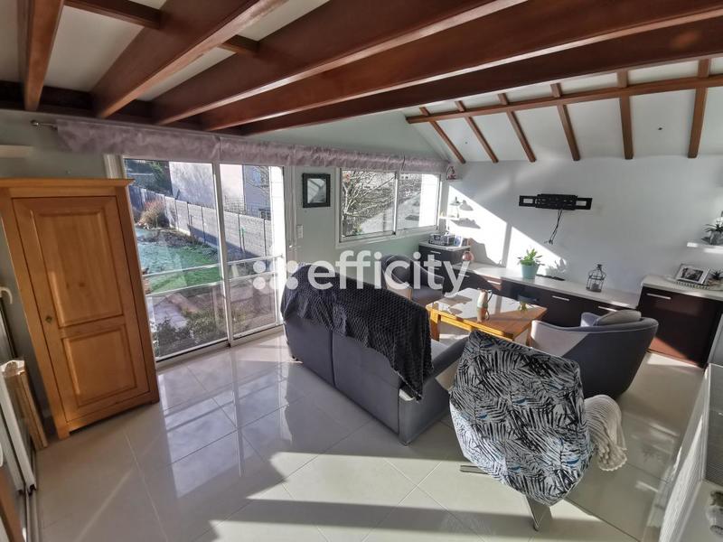 Maison - 142 m² - 7 pièces