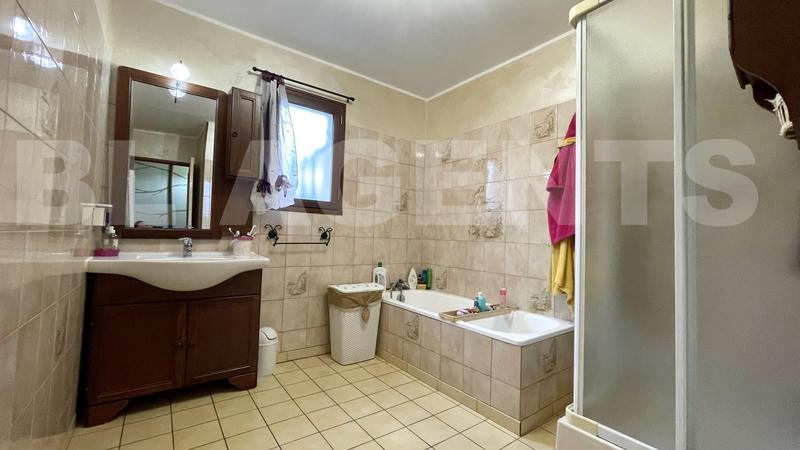 Maison - 103 m² - 5 pièces