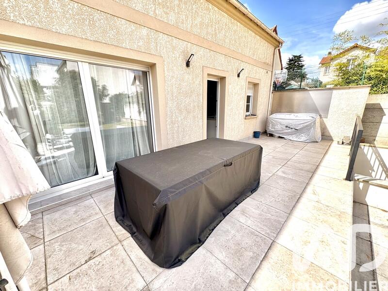 Maison - 146 m² - 6 pièces