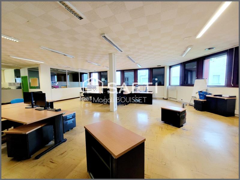 Bureau - 1 514 m² - 40 pièces