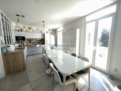 Maison - 135 m² - 4 pièces