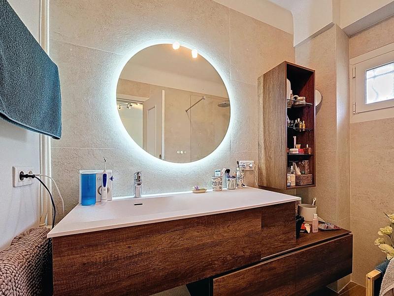 Appartement - 81 m² - 3 pièces