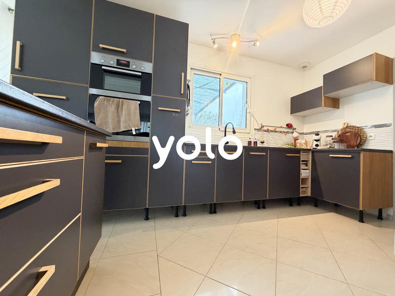 Maison - 131 m² - 4 pièces