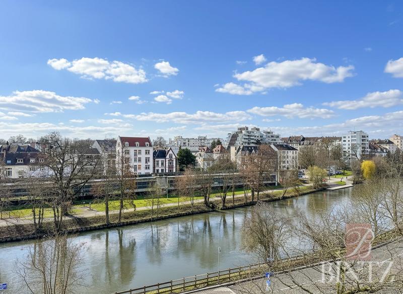 Appartement - 187 m² - 5 pièces