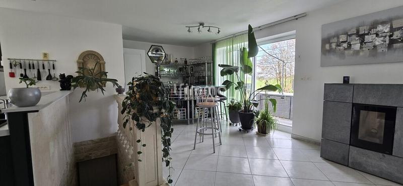 Maison - 232 m² - 6 pièces