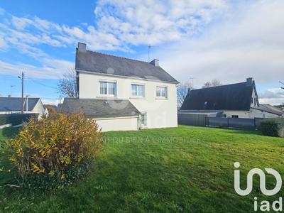 Maison - 120 m² - 8 pièces