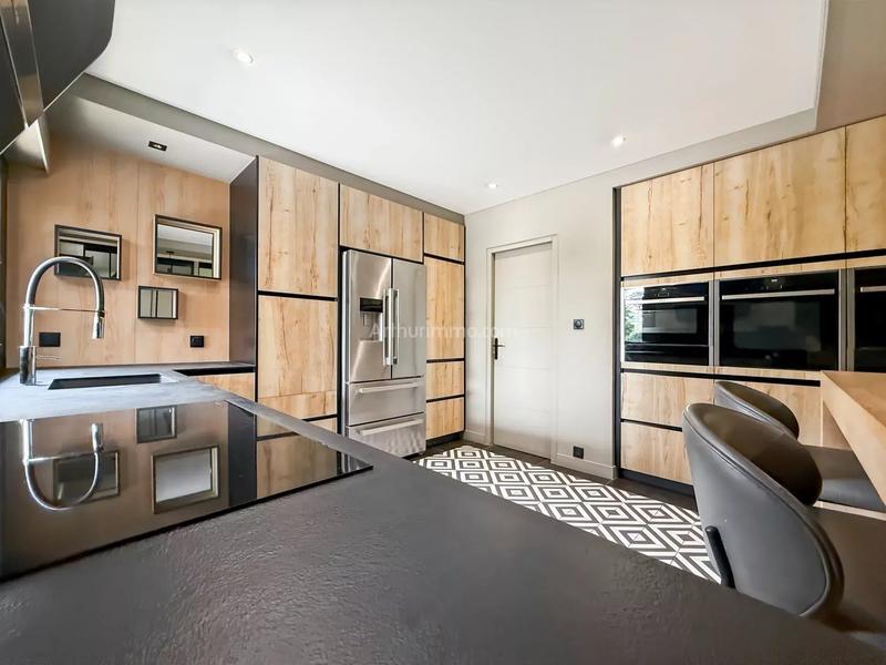 Maison - 153 m² - 6 pièces