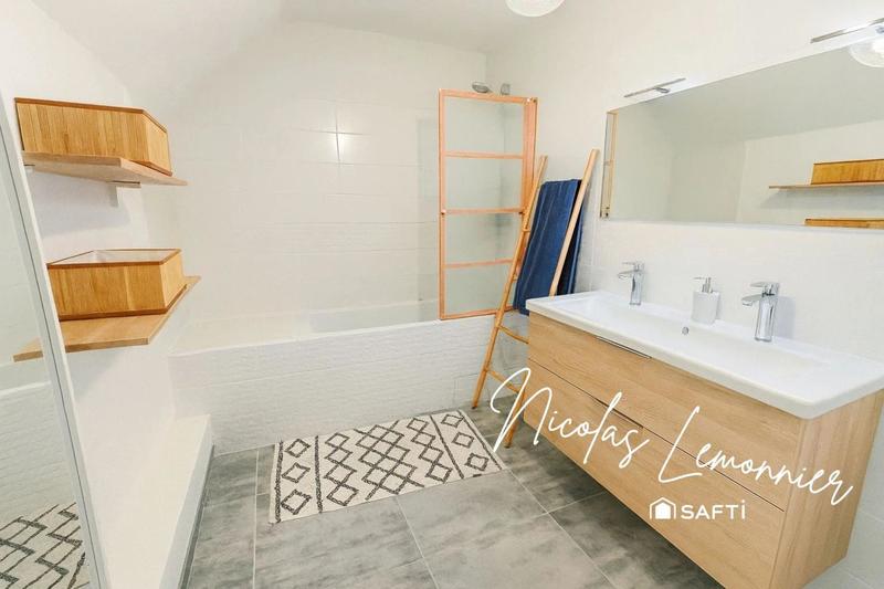 Maison - 150 m² - 7 pièces