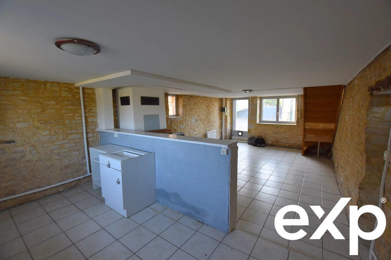 Maison traditionnelle - 56 m² - 2 pièces