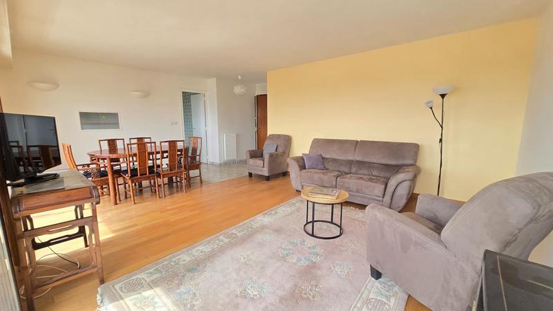 Appartement - 97 m² - 4 pièces