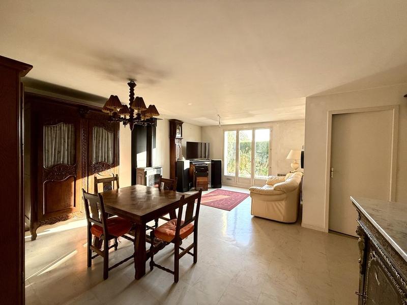 Pavillon - 76 m² - 5 pièces