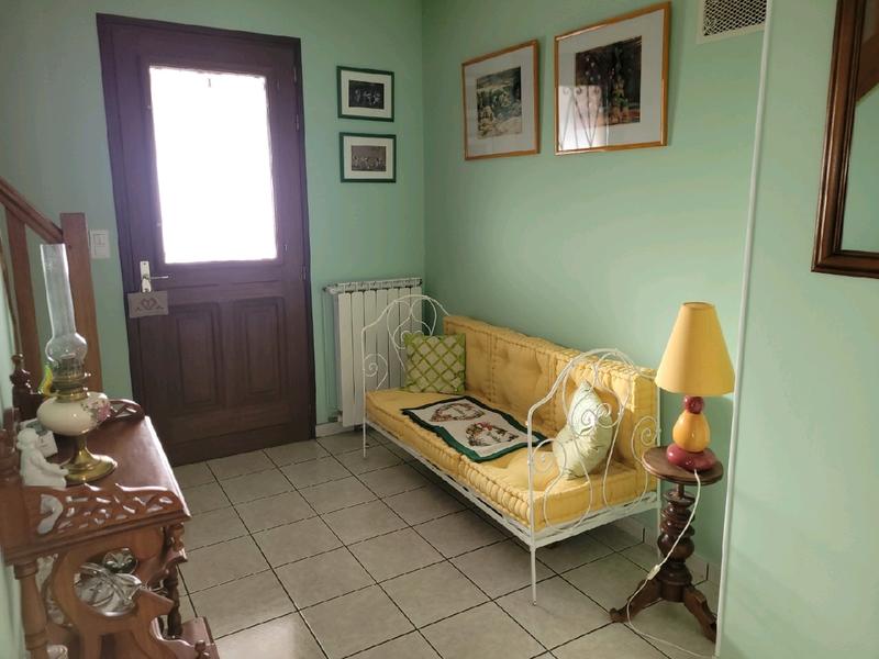 Maison - 240 m² - 8 pièces