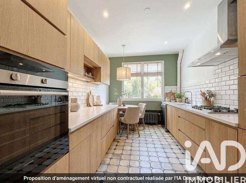 Maison de ville - 180 m² - 7 pièces