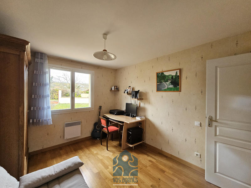 Maison - 90 m² - 4 pièces