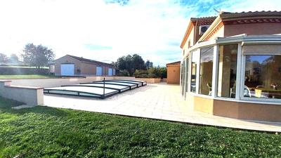 Maison - 194 m² - 6 pièces