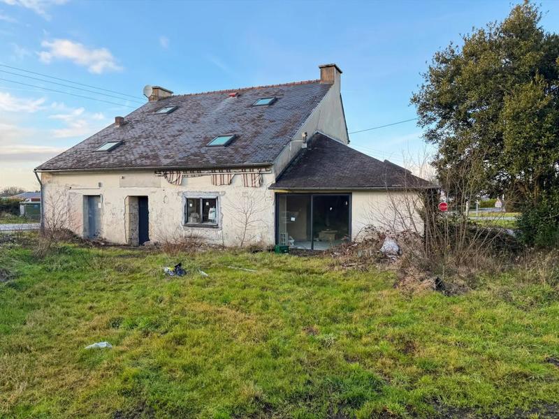 Maison - 250 m² - 6 pièces