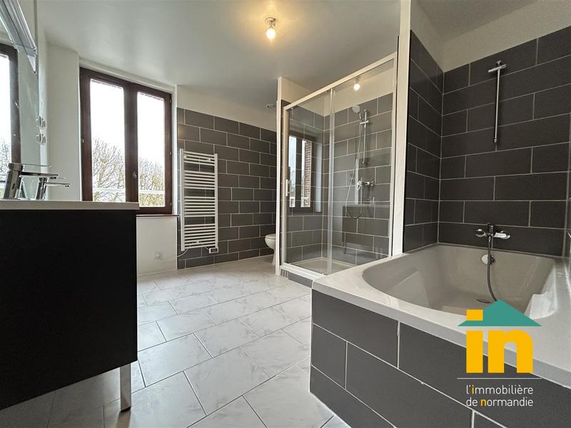 Maison de ville - 141 m² - 5 pièces