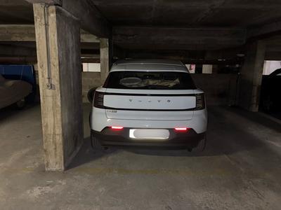 Parking / Garage - 12 m²