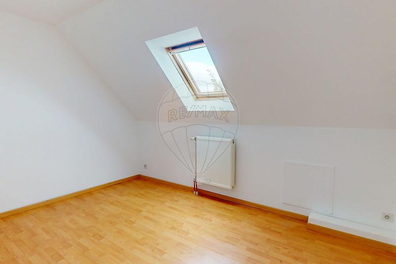 Maison - 170 m² - 7 pièces