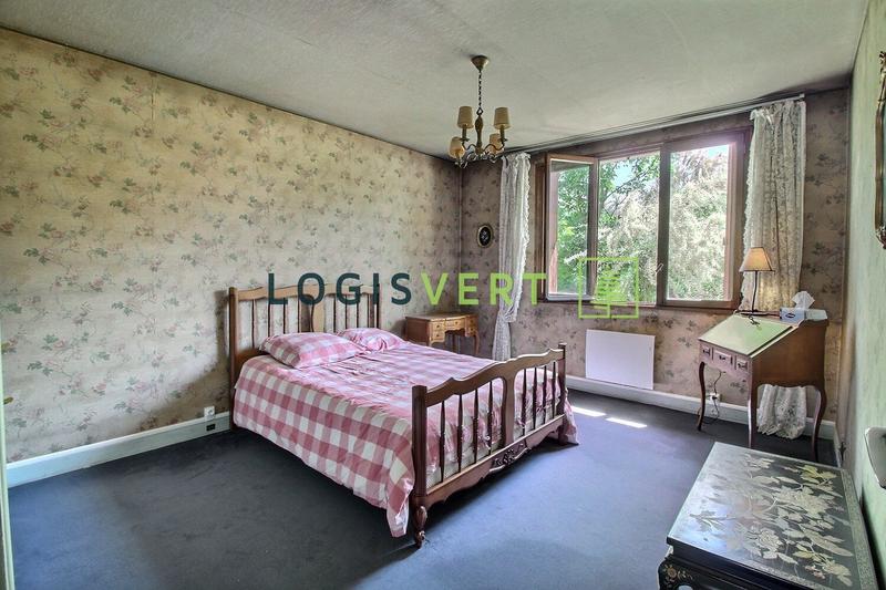 Maison - 122 m² - 7 pièces